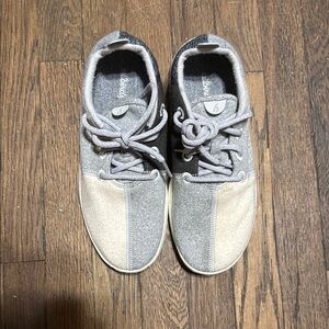 Women’s all birds sneakers